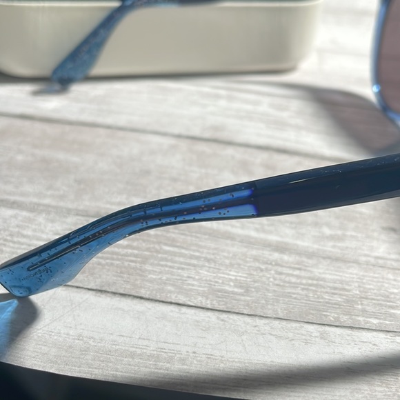 Sun glasses, blue sunglasses, Marc jacobs woman’s sunglasses - Picture 3 of 4